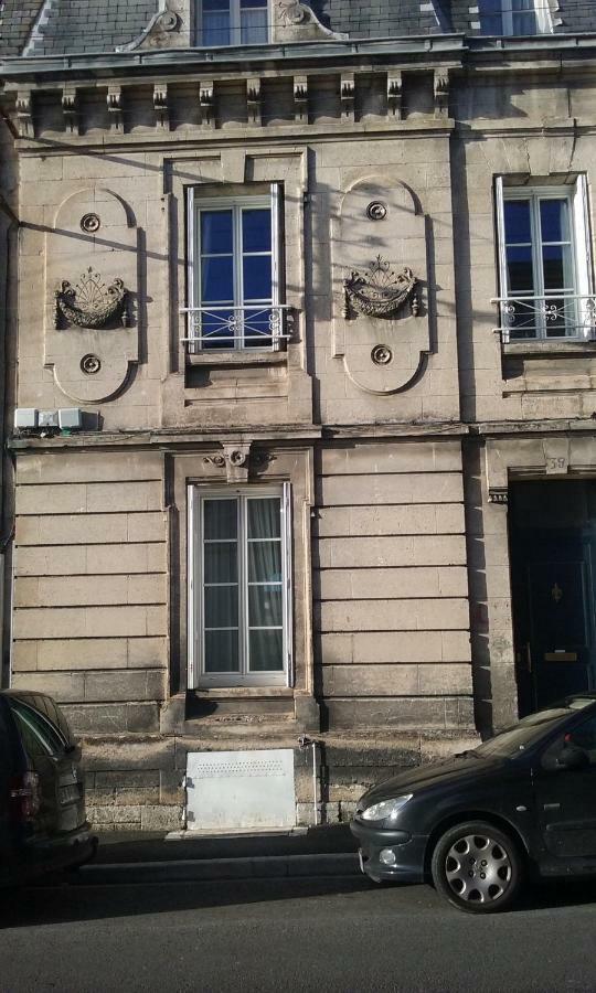 La Tour De Lavalette Bed and Breakfast Angoulême Exteriör bild